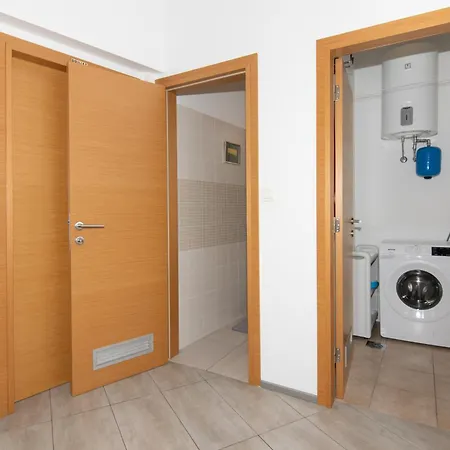 Apartment Gms With Sea View *