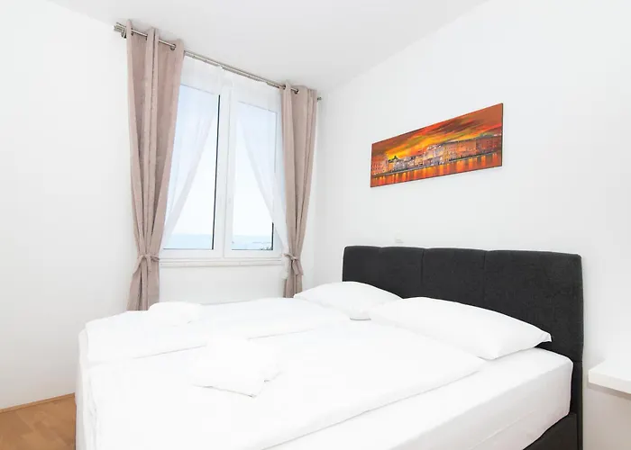 Gms With Sea View Izola